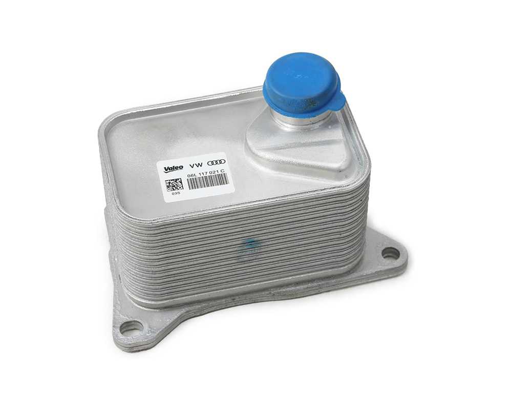 Radiador de óleo do motor - 06L117021G